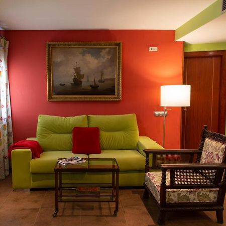 Palacio Sirvente Mieres - Parking Gratuito Andújar Eksteriør billede