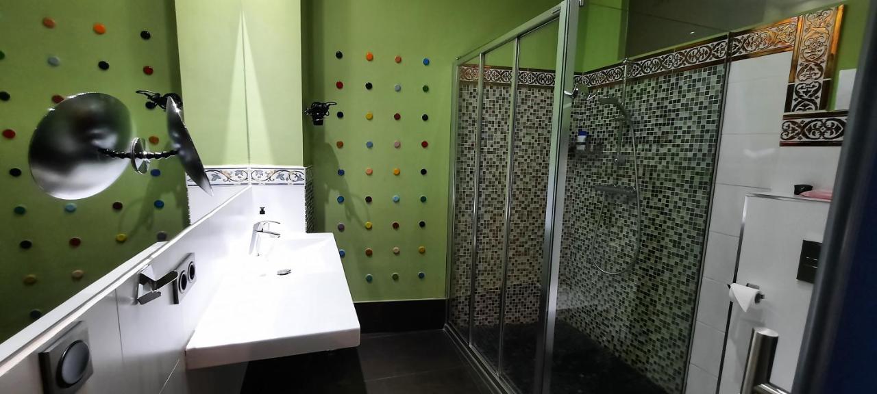 Palacio Sirvente Mieres - Parking Gratuito Andújar Eksteriør billede